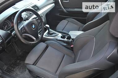 Хетчбек BMW 1 Series 2008 в 