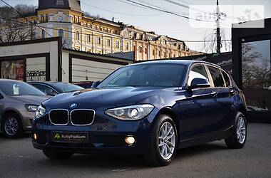 Хетчбек BMW 1 Series 2014 в 