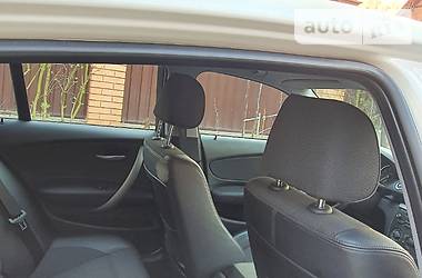 Хетчбек BMW 1 Series 2008 в 