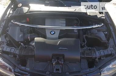 Хетчбек BMW 1 Series 2008 в 