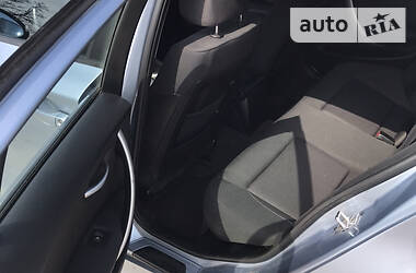 Хетчбек BMW 1 Series 2008 в 