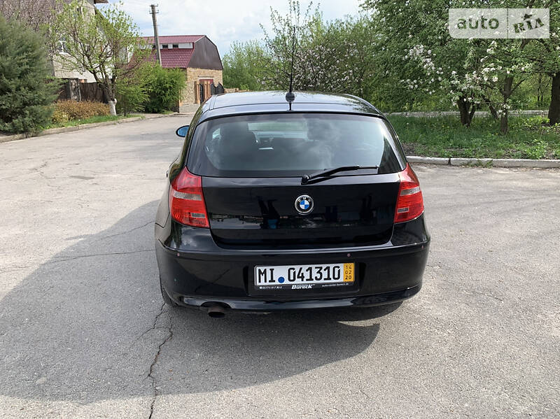 Хетчбек BMW 1 Series 2007 в Василькові