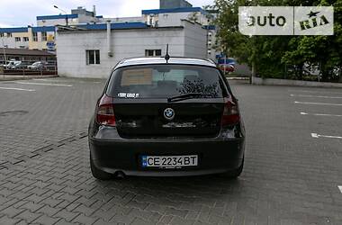 Хэтчбек BMW 1 Series 2006 в Черновцах