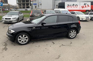 Хэтчбек BMW 1 Series 2008 в Тернополе