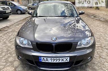 Хэтчбек BMW 1 Series 2005 в Киеве