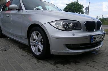 Хэтчбек BMW 1 Series 2008 в Ровно