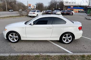 Купе BMW 1 Series 2010 в Днепре