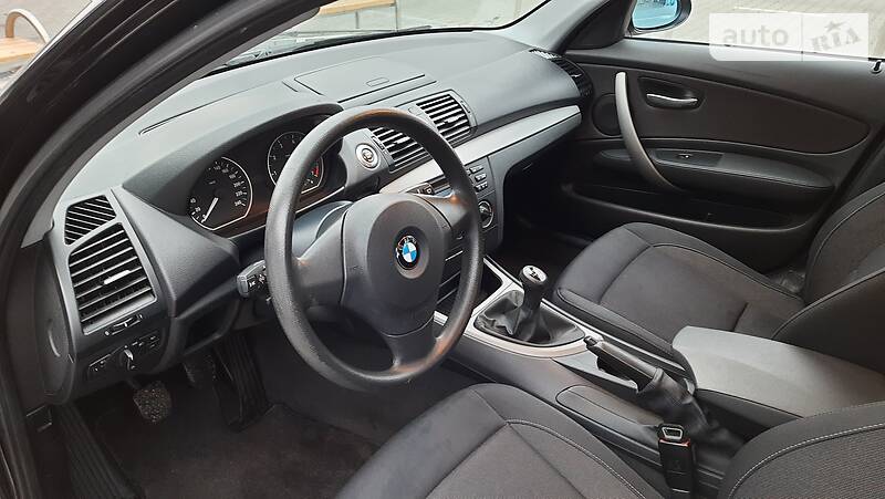 Хетчбек BMW 1 Series 2008 в Одесі