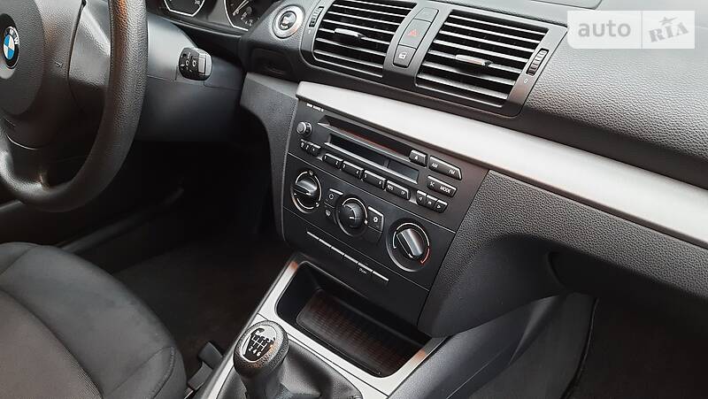 Хетчбек BMW 1 Series 2008 в Одесі