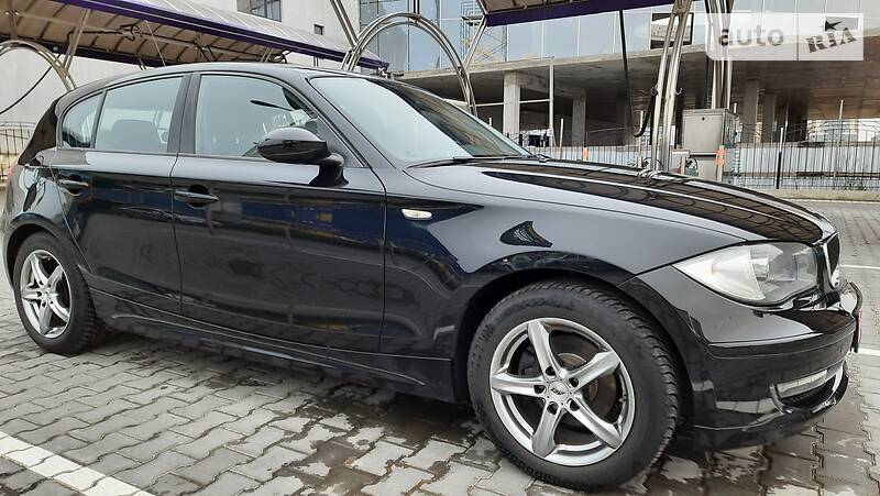 Хетчбек BMW 1 Series 2008 в Одесі
