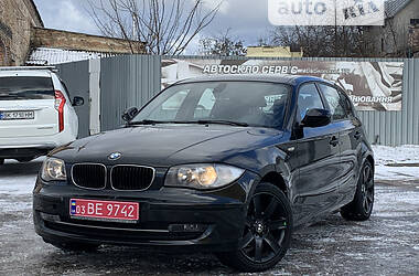 Хэтчбек BMW 1 Series 2009 в Ровно