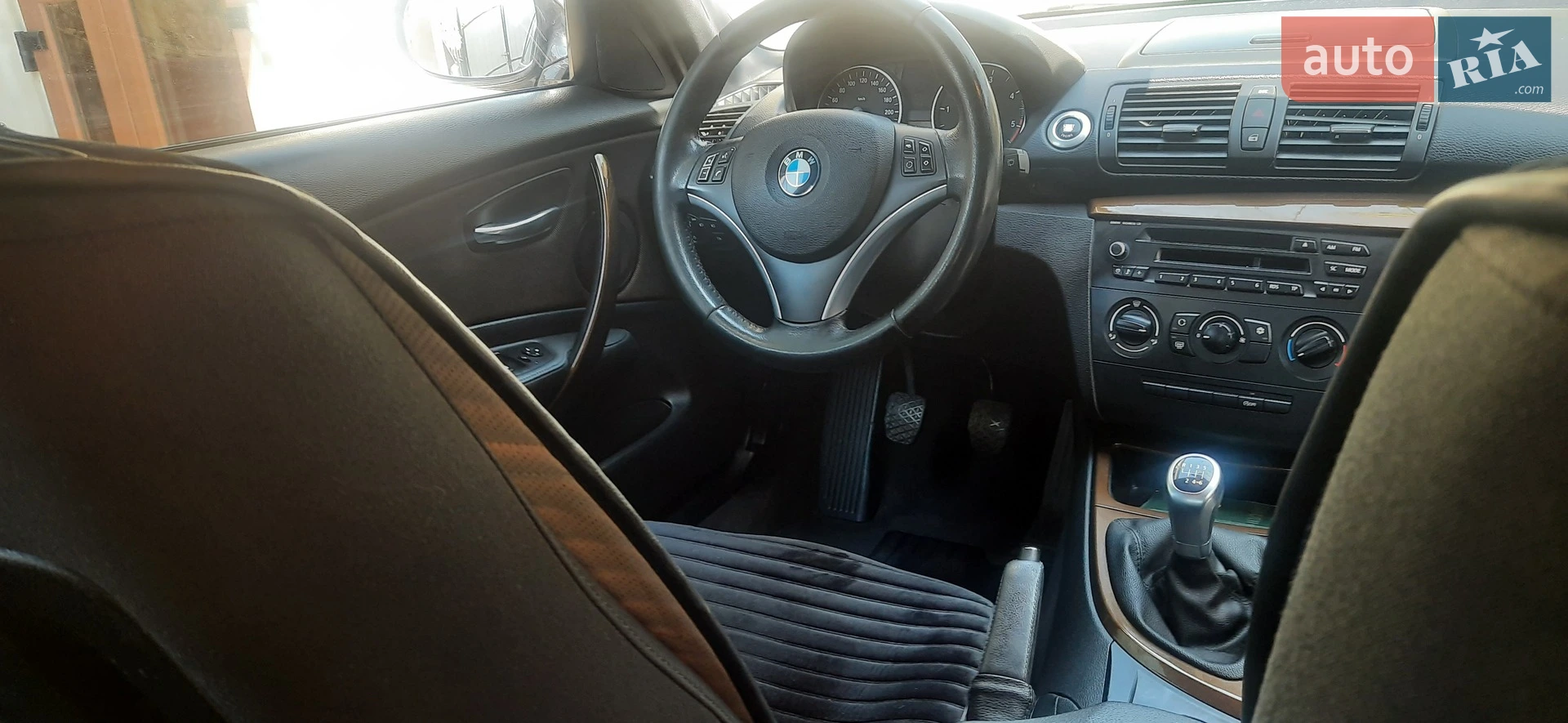 2010 BMW 1er - мініатюра 21