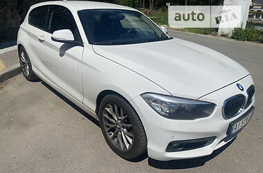 Купе BMW 1 Series 2017 в Киеве