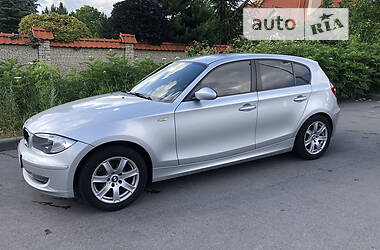 Хетчбек BMW 1 Series 2009 в Вінниці