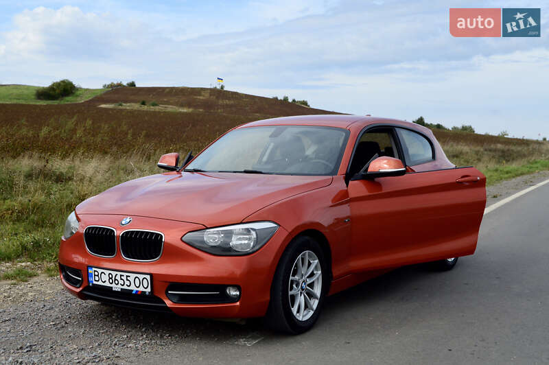 Хэтчбек BMW 1 Series 2012 в Львове