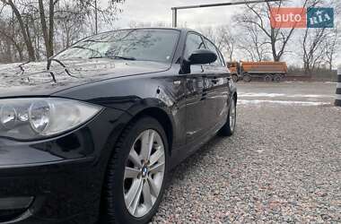 Хэтчбек BMW 1 Series 2008 в 
