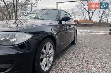 Хэтчбек BMW 1 Series 2008 в Чернигове