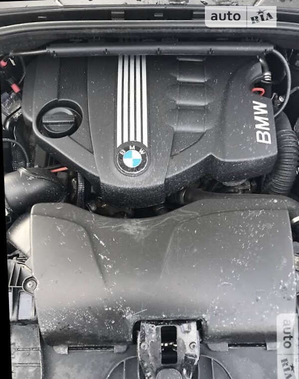 Хэтчбек BMW 1 Series 2010 в Херсоне