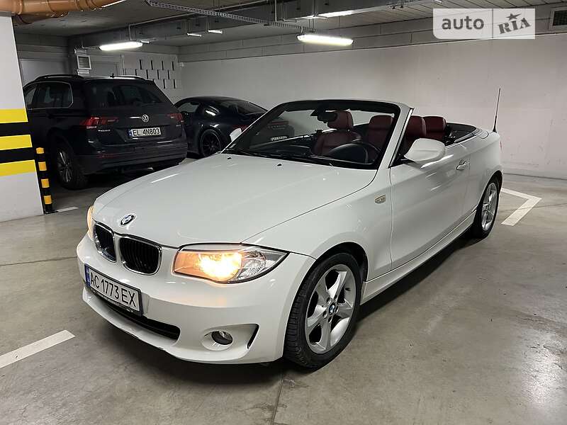 Кабриолет BMW 1 Series 2012 в Луцке