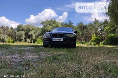 Хэтчбек BMW 1 Series 2008 в Сумах