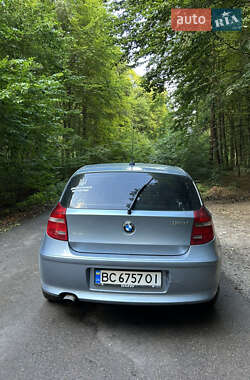 Хэтчбек BMW 1 Series 2008 в Львове