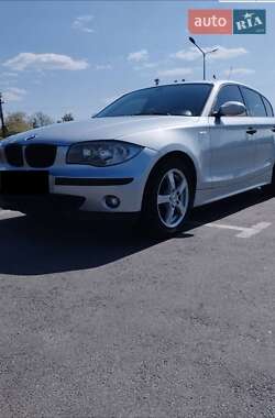 Хэтчбек BMW 1 Series 2005 в Киеве