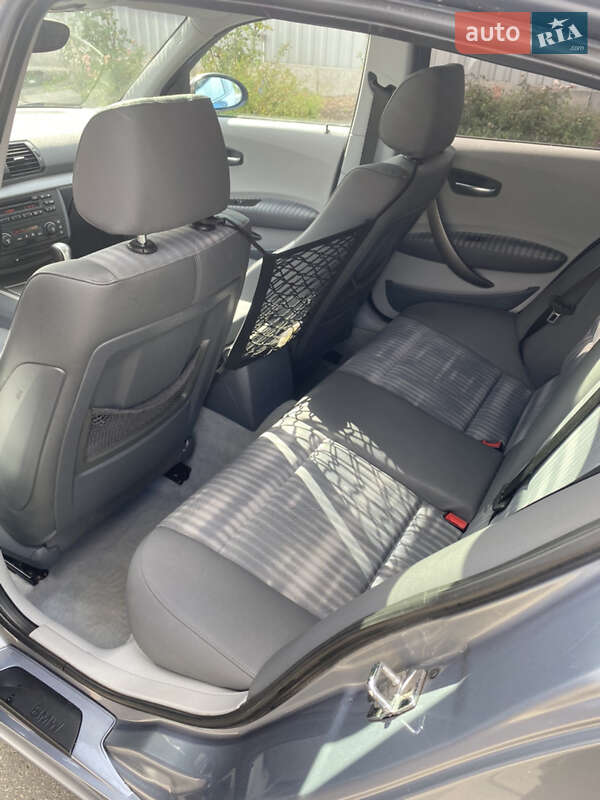 Хетчбек BMW 1 Series 2004 в Києві
