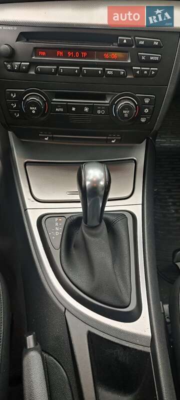 Хэтчбек BMW 1 Series 2005 в Одессе