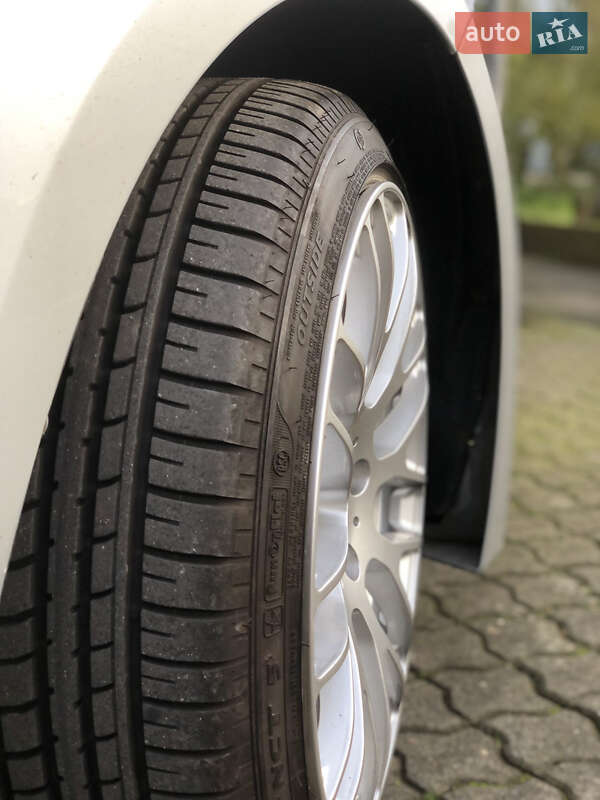 Хэтчбек BMW 1 Series 2006 в Черновцах фото 10 Хэтчбек BMW 1 Series 2006 в Черновцах