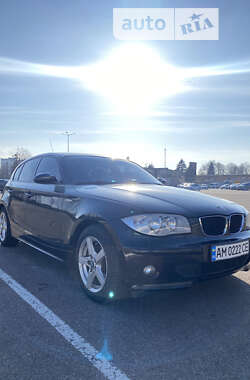 Хэтчбек BMW 1 Series 2006 в Житомире