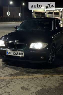 Хэтчбек BMW 1 Series 2006 в Харькове