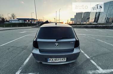 Хэтчбек BMW 1 Series 2005 в Киеве