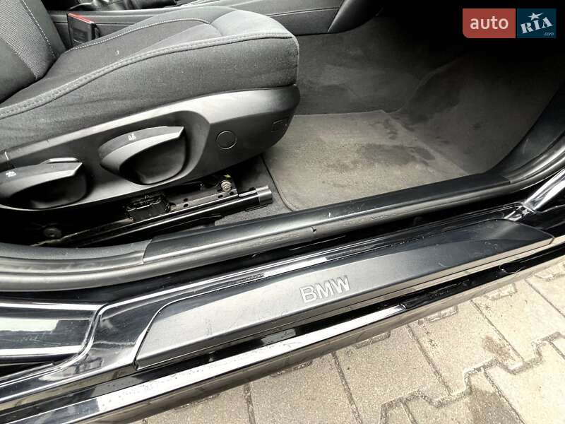 Хэтчбек BMW 1 Series 2009 в Киеве фото 17 Хэтчбек BMW 1 Series 2009 в Киеве