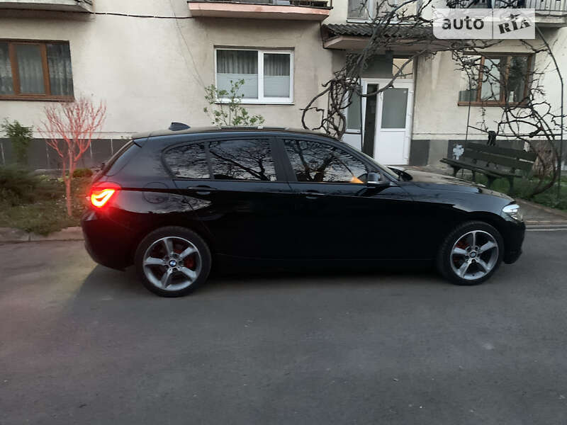 Хетчбек BMW 1 Series 2017 в Тячеві