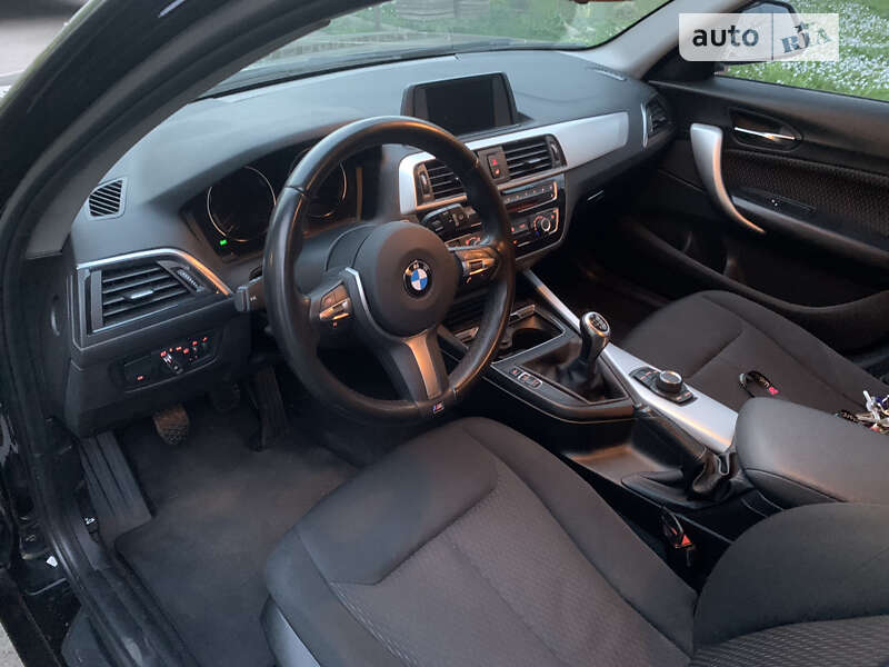 Хетчбек BMW 1 Series 2017 в Тячеві