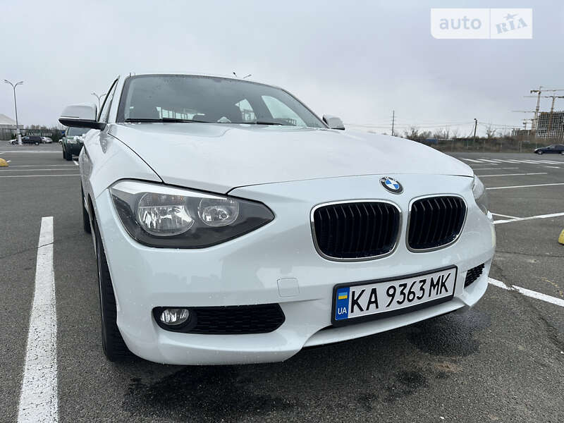 Хэтчбек BMW 1 Series 2012 в Киеве