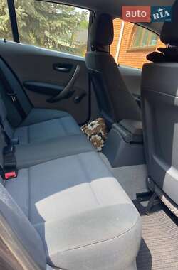 Хэтчбек BMW 1 Series 2005 в Киеве