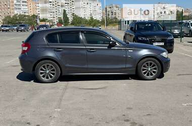 Хетчбек BMW 1 Series 2006 в Запоріжжі