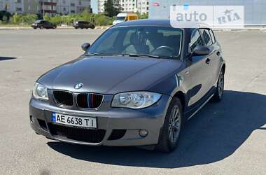 Хэтчбек BMW 1 Series 2006 в Запорожье