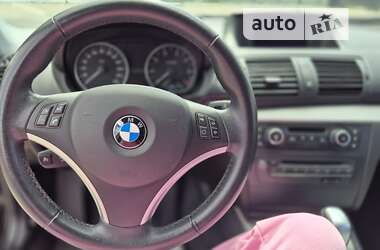 Хэтчбек BMW 1 Series 2010 в Луцке