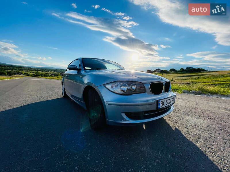Хетчбек BMW 1 Series 2009 в Дрогобичі фото 3 Хетчбек BMW 1 Series 2009 в Дрогобичі