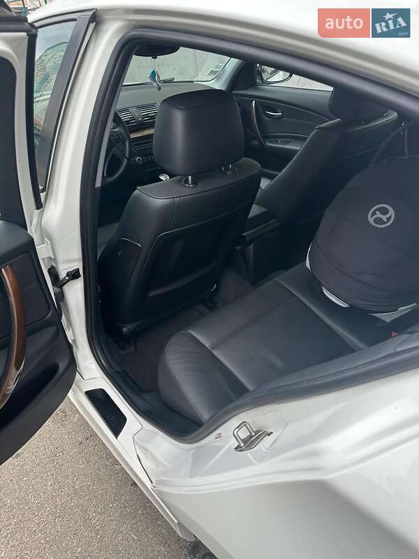 Хетчбек BMW 1 Series 2010 в Києві фото 11 Хетчбек BMW 1 Series 2010 в Києві