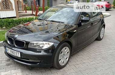 Хэтчбек BMW 1 Series 2010 в Ивано-Франковске