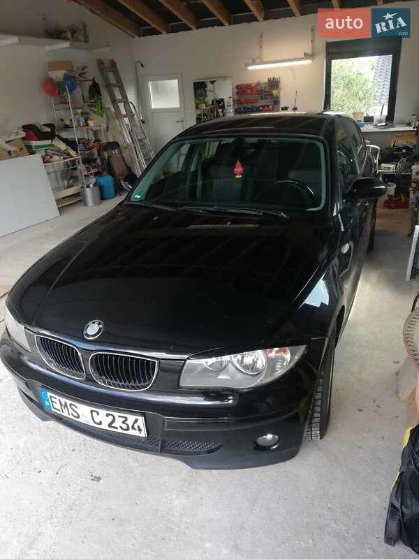 Хетчбек BMW 1 Series 2005 в Києві