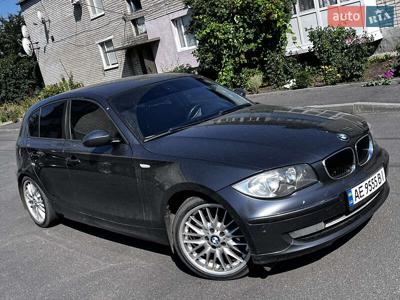 Хэтчбек BMW 1 Series 2007 в Межевой