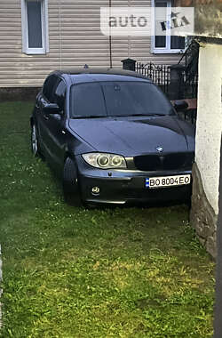 Хетчбек BMW 1 Series 2006 в Судовій Вишні