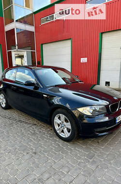 Хэтчбек BMW 1 Series 2008 в Харькове