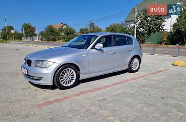 Хетчбек BMW 1 Series 2010 в Луцьку