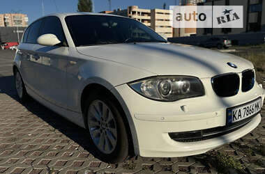 Хэтчбек BMW 1 Series 2008 в Киеве