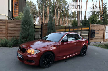 Купе BMW 1 Series 2010 в Бучі